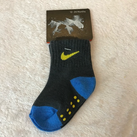 New Infant Baby NIKE Lightweight Ankle Socks 12-24 Months One Pair New - Picture 4 of 7